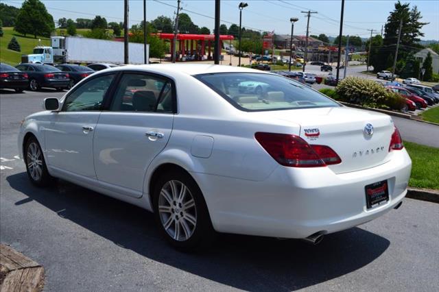 2008 Toyota Avalon SLT 25