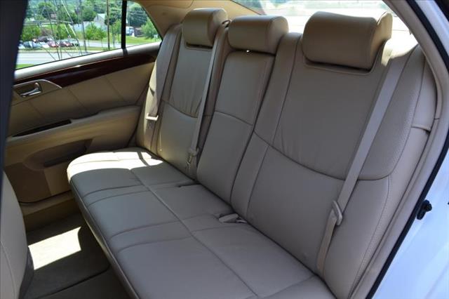 2008 Toyota Avalon SLT 25
