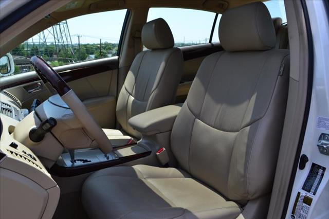 2008 Toyota Avalon SLT 25