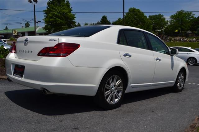2008 Toyota Avalon SLT 25