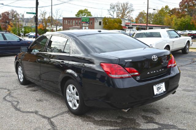 2009 Toyota Avalon Sport 4WD