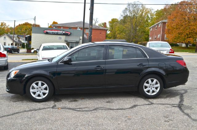 2009 Toyota Avalon Sport 4WD