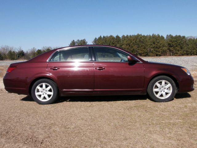 2009 Toyota Avalon Sport 4WD