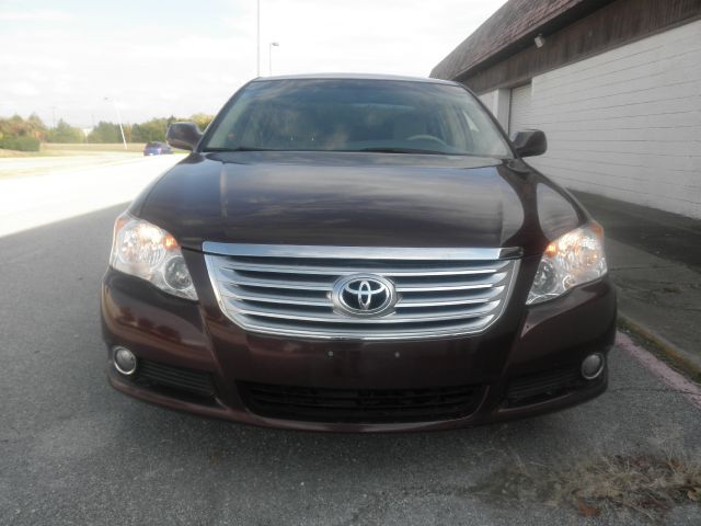 2010 Toyota Avalon XLS