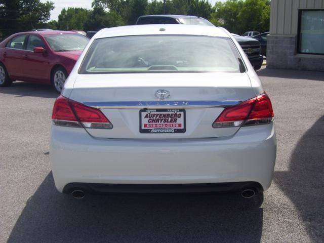 2012 Toyota Avalon X Sport