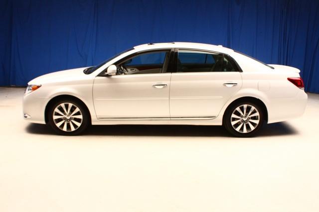 2012 Toyota Avalon 4x4 STX