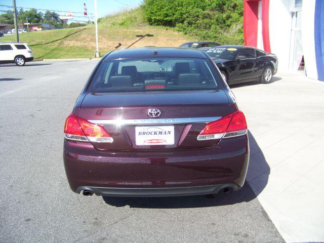2012 Toyota Avalon Base