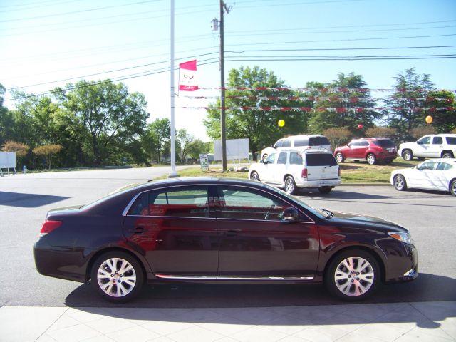 2012 Toyota Avalon Base