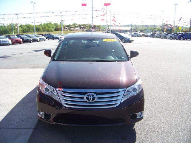 2012 Toyota Avalon Base