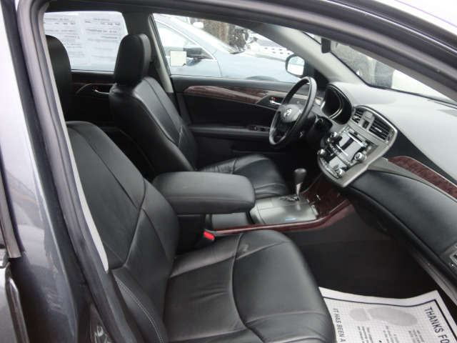 2012 Toyota Avalon SLT 25