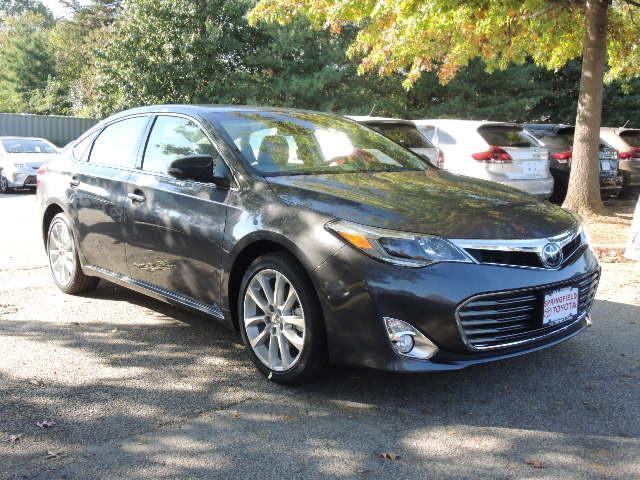 2013 Toyota Avalon SLT 25