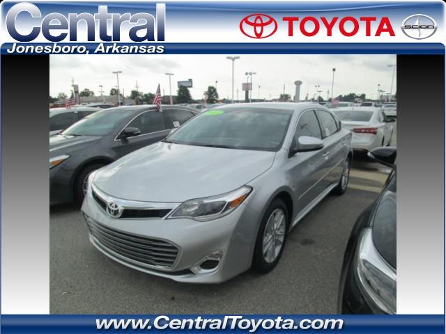 2013 Toyota Avalon SEL Sport Utility 4D