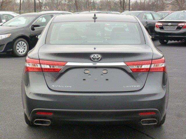 2013 Toyota Avalon SEL Sport Utility 4D