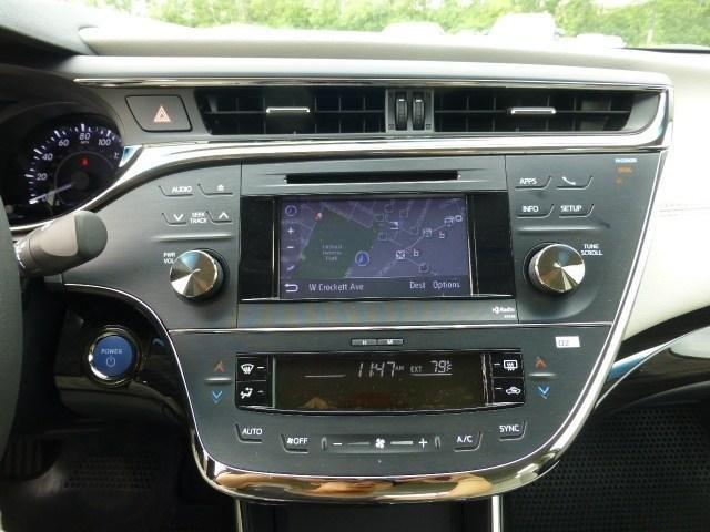 2013 Toyota Avalon Hybrid Sport Hatcback
