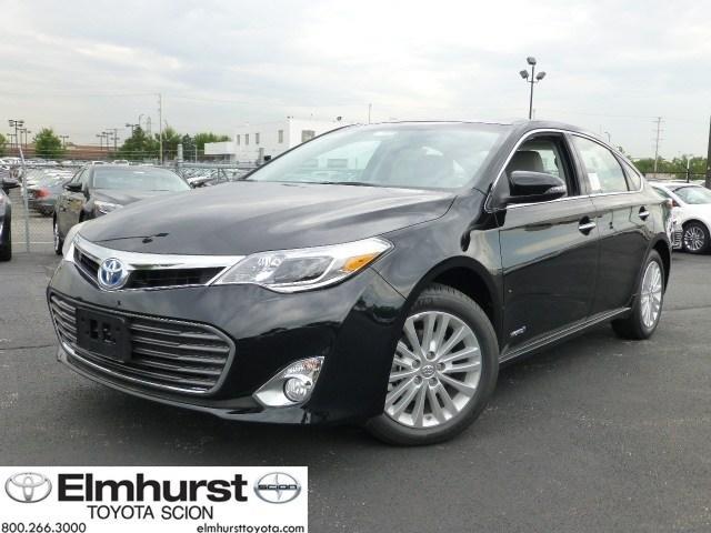 2013 Toyota Avalon Hybrid Sport Hatcback