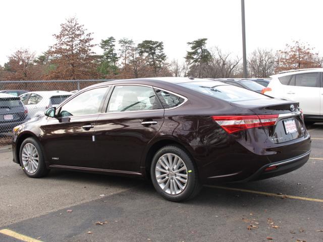 2014 Toyota Avalon Hybrid Touring Premium