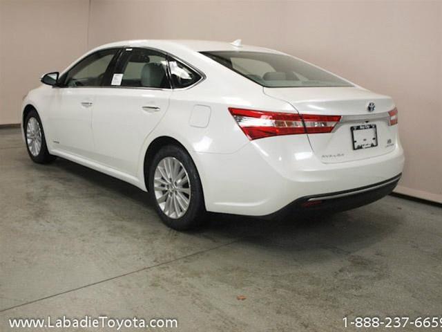 2014 Toyota Avalon Hybrid SLT 25