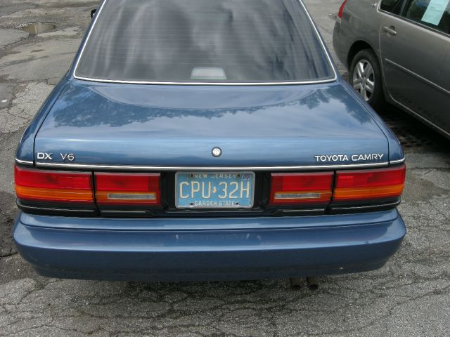 1991 Toyota Camry G2500 Extended Cargo