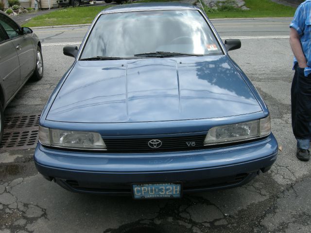 1991 Toyota Camry G2500 Extended Cargo