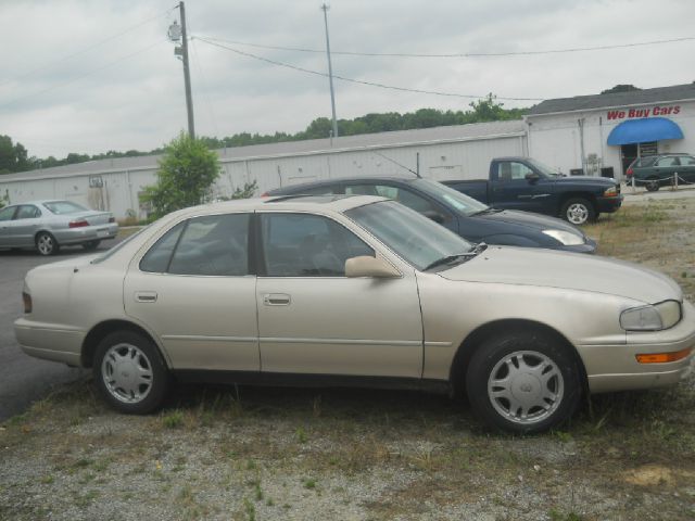 1992 Toyota Camry Ext. Cab 6.5-ft. Bed 4WD