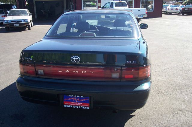 1992 Toyota Camry SEL Sport Utility 4D