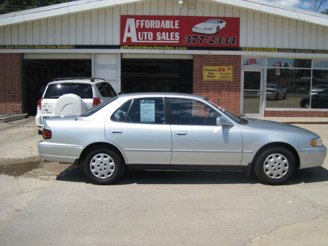 1995 Toyota Camry X