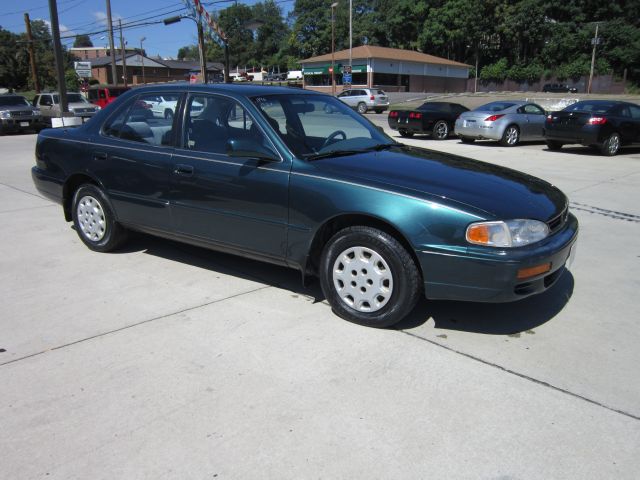 1996 Toyota Camry > 2,695 Down