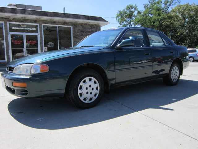 1996 Toyota Camry > 2,695 Down