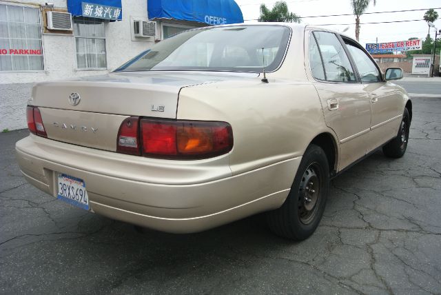 1996 Toyota Camry X