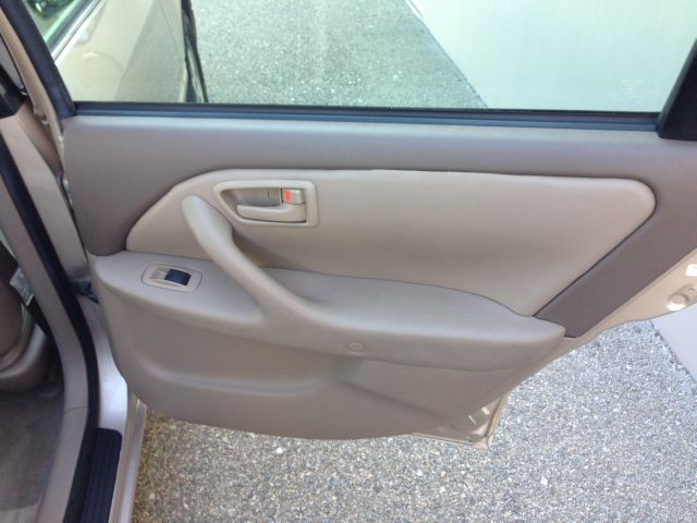 1997 Toyota Camry Ext. Cab 6.5-ft. Bed 4WD