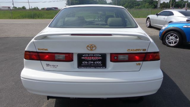 1997 Toyota Camry Ext. Cab 6.5-ft. Bed 4WD