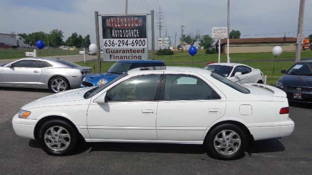 1997 Toyota Camry Ext. Cab 6.5-ft. Bed 4WD