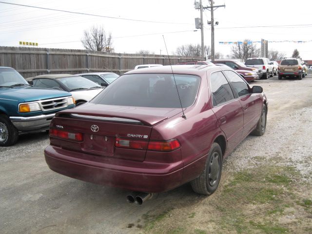 1997 Toyota Camry SEL Sport Utility 4D