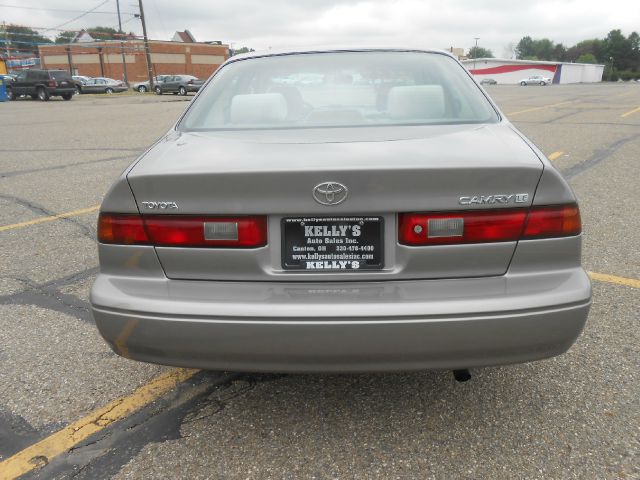1998 Toyota Camry X
