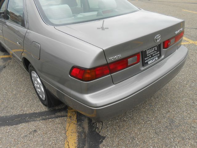 1998 Toyota Camry X