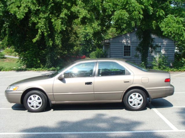 1999 Toyota Camry X