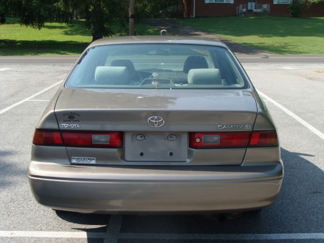 1999 Toyota Camry X