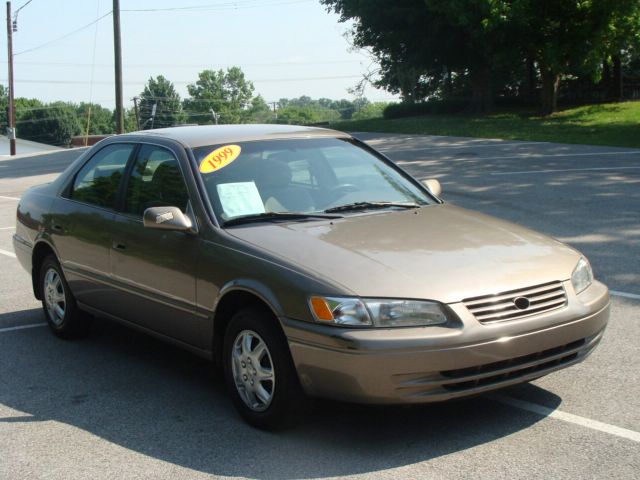 1999 Toyota Camry X
