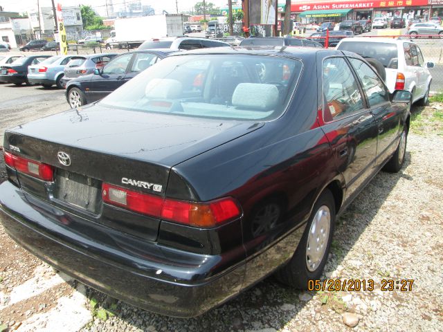 1999 Toyota Camry X