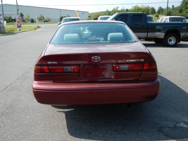 1999 Toyota Camry X