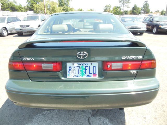 1999 Toyota Camry Ext. Cab 6.5-ft. Bed 4WD