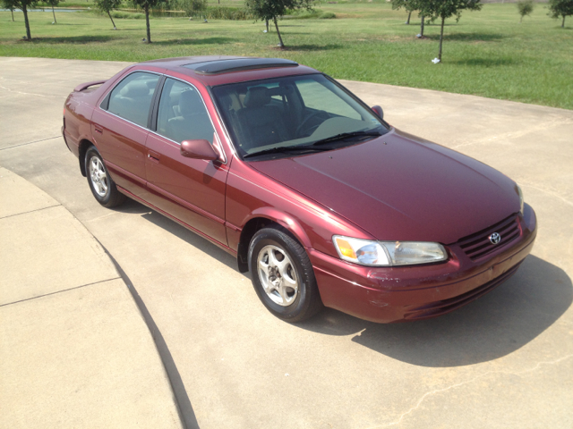 1999 Toyota Camry SEL Sport Utility 4D