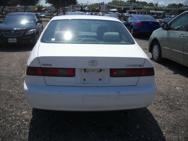 1999 Toyota Camry X