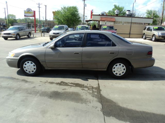 1999 Toyota Camry X