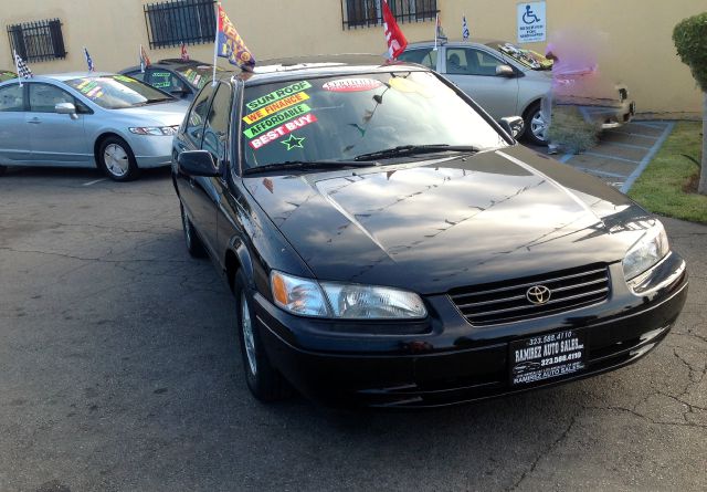 1999 Toyota Camry SEL Sport Utility 4D