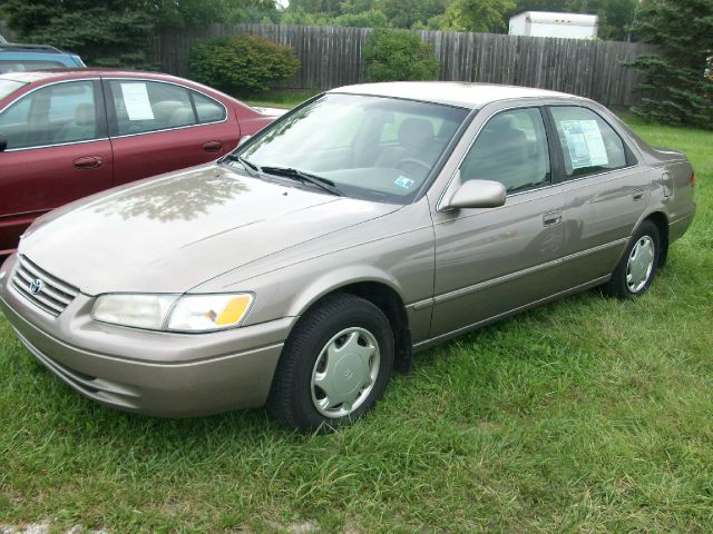 1999 Toyota Camry SEL Sport Utility 4D