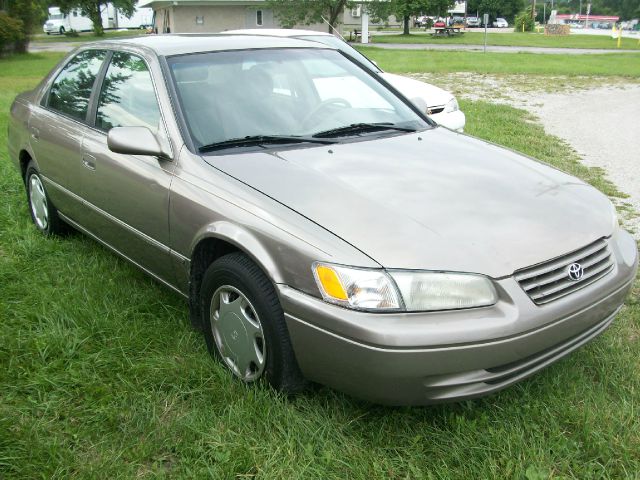 1999 Toyota Camry SEL Sport Utility 4D