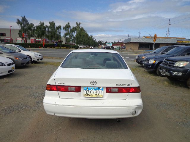 1999 Toyota Camry X