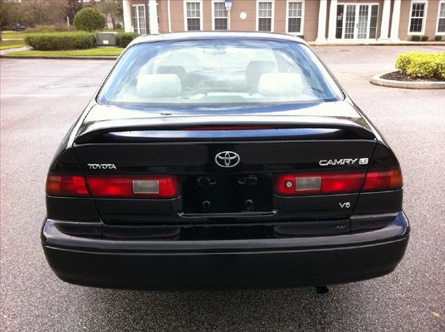 1999 Toyota Camry X