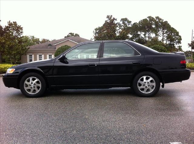 1999 Toyota Camry X